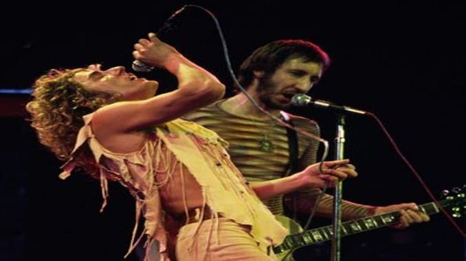 Roger Daltrey performing